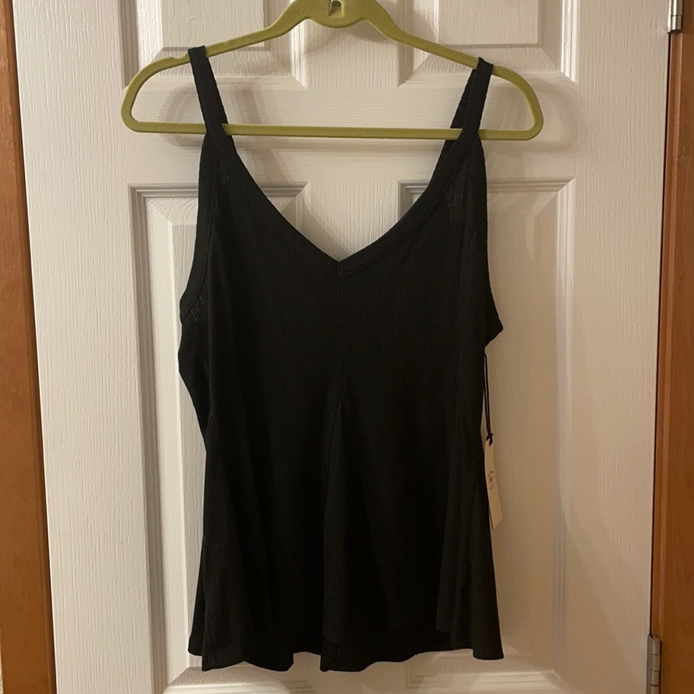 Idlywind Black Tank